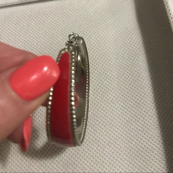 4 Pairs of Private Gallery Earrings!! - Picture 2 of 7